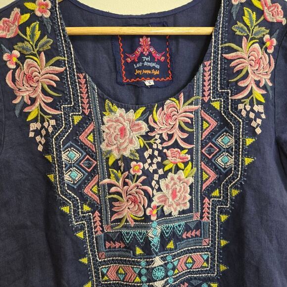 JOHNNY WAS Navy Embroidered Boho Scoop Neck Linen Top Small - Picture 2 of 8